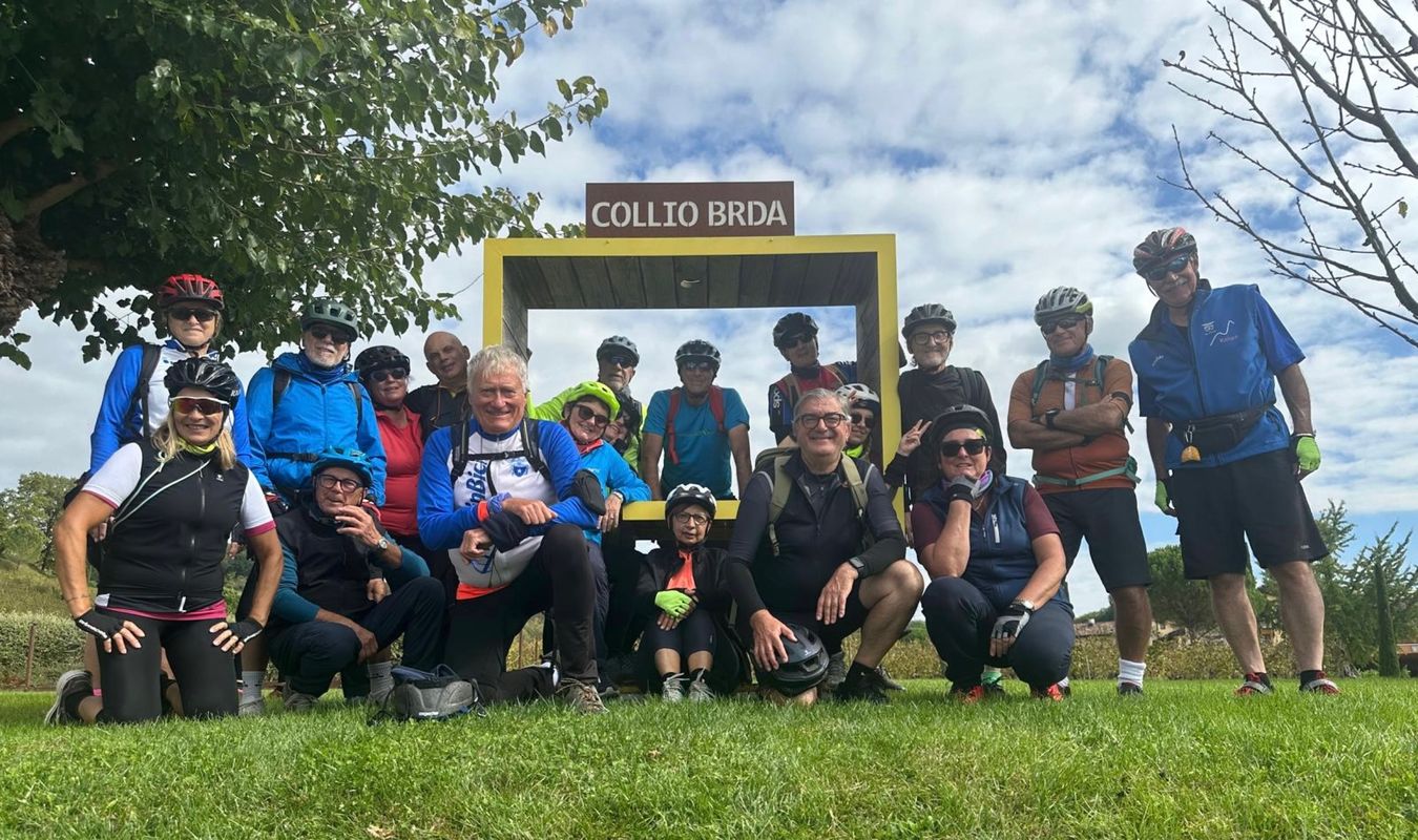 Via Divisione Julia, Buttrio a Via Divisione Julia, Buttrio