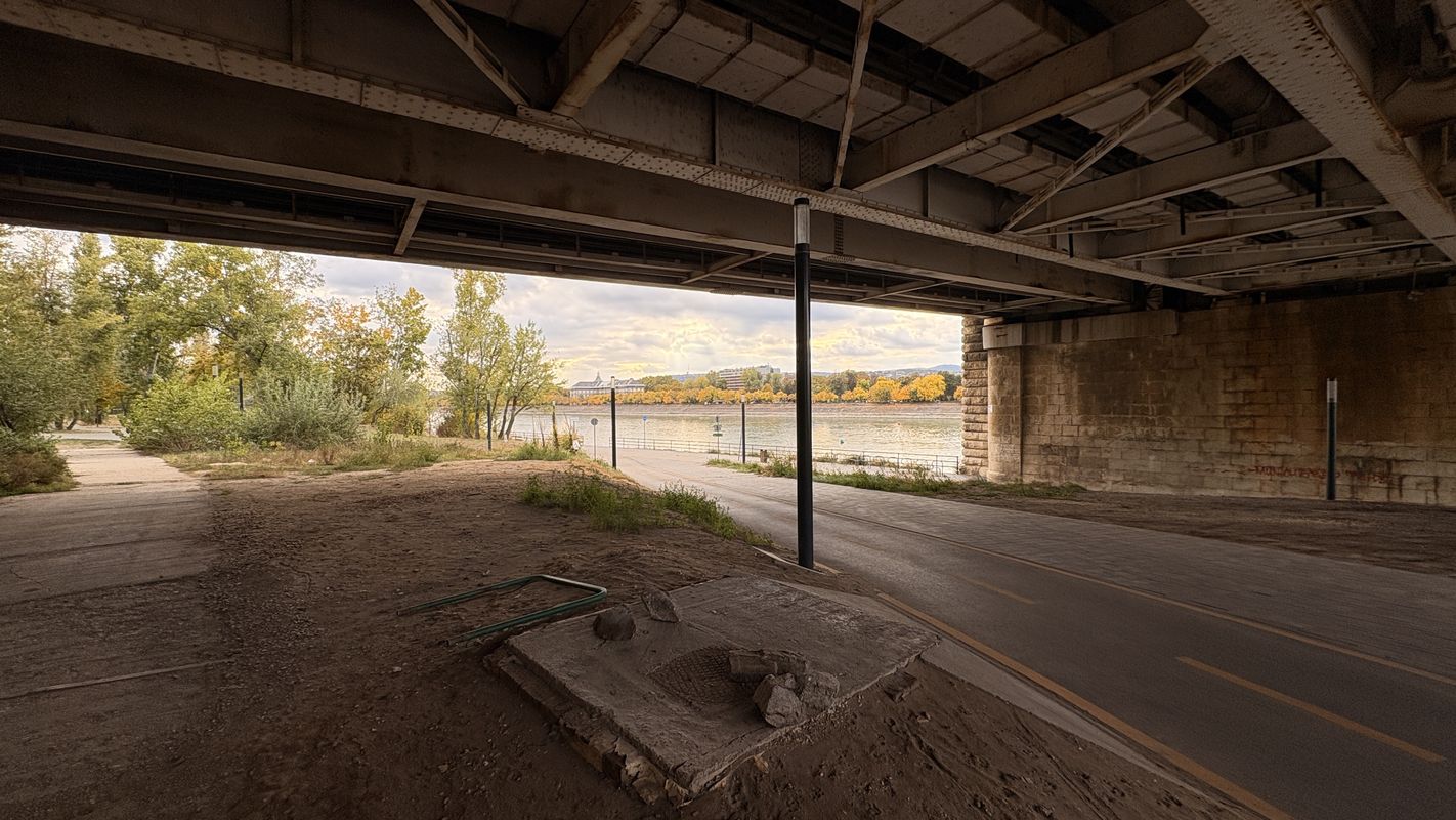 District VIII, Budapest to Pannónia utca, Budapest