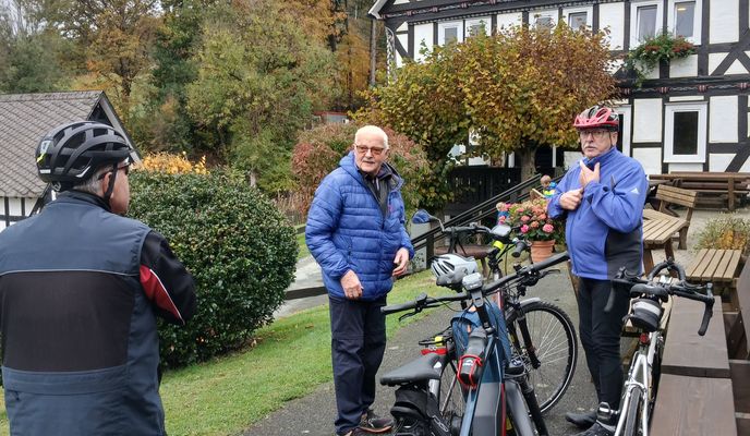 Photo 1 of the Bikemap route "BLB, Wemlighausen, Dambach, Wemlighausen, BLB  15.10.25"