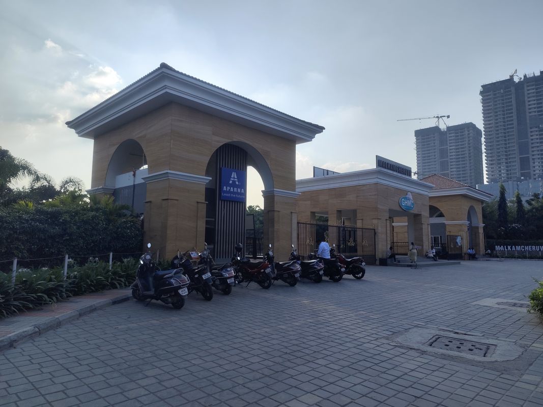 Hyderabad to Old Mumbai Highway