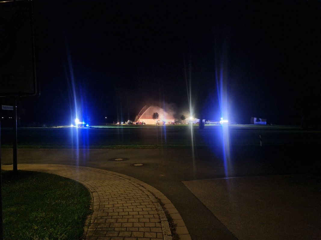 Straße Ohne Straßennamen nach Mühlweg