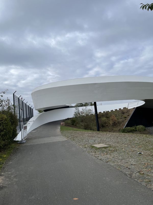 B43, Raunheim nach Feuerbachstraße, Frankfurt am Main