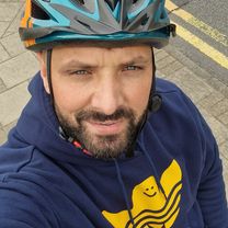 Badgers Close to Badgers Close