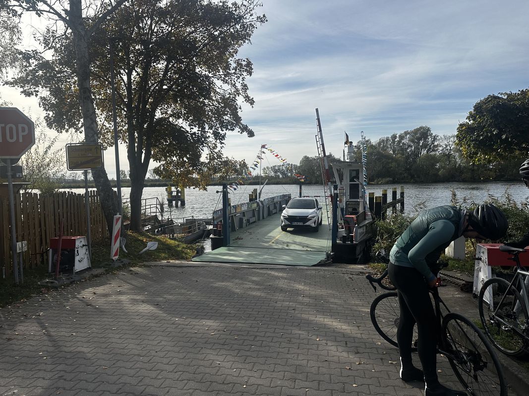 Brieselanger Straße, Brieselang nach Am Wald, Werder (Havel)