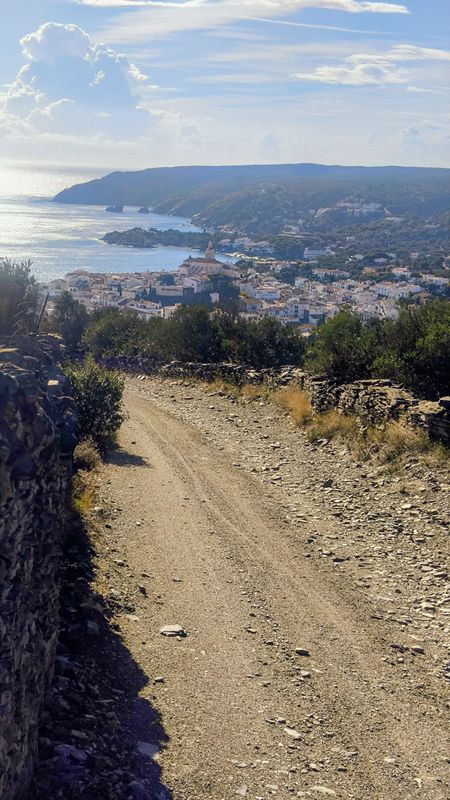 17 Roses Fràgam Peni Romanyac Perafita Bufadors Infern Cadaqués Manyana Canadell Montjoi Mirador-Falconera