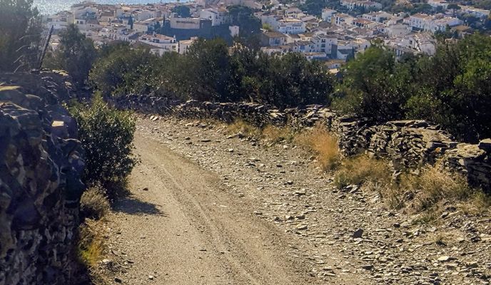 Foto 2 der Bikemap-Route "17 Roses Fràgam Peni Romanyac Perafita Bufadors Infern Cadaqués Manyana Canadell Montjoi Mirador-Falconera"