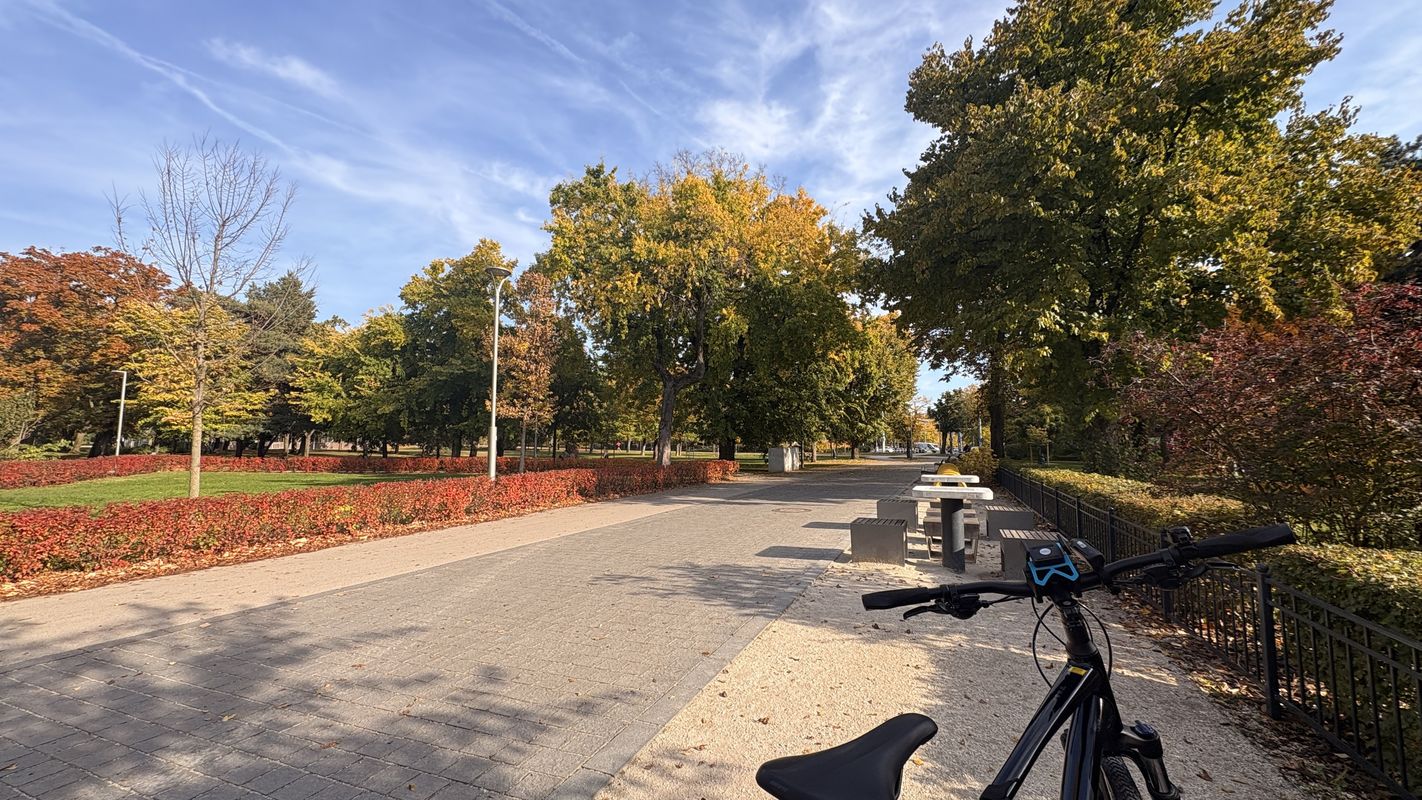 District VIII, Budapest to Ditrói Mór utca, Budapest