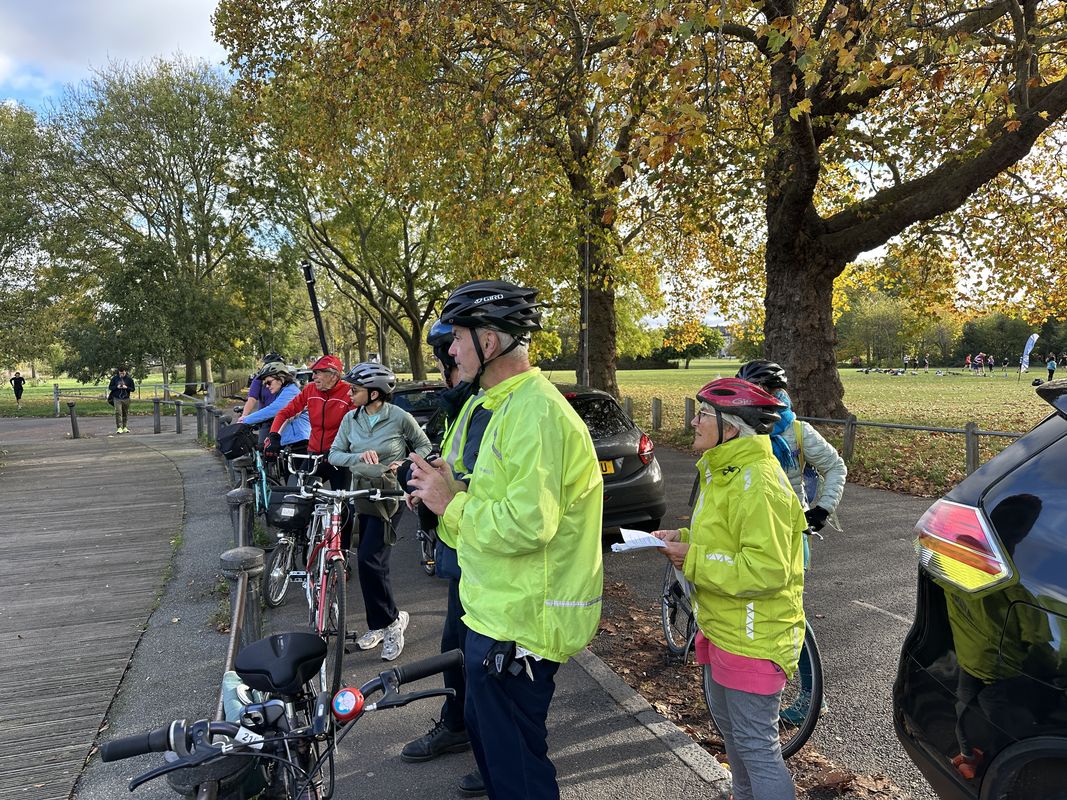 Southwark, London to Lambeth, London