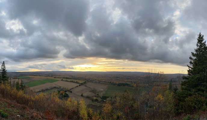 Photo 2 of the Bikemap route "Green Hill Provincial Park area" Photo 2 of the Bikemap route "Green Hill Provincial Park area"