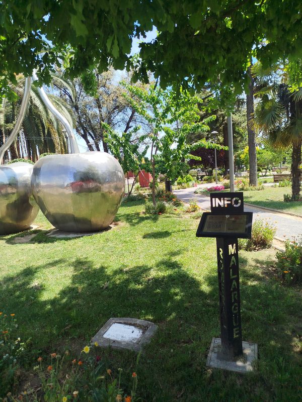 De Los Aguiluchos a Los Aguiluchos