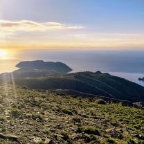 17 Roses Mas-Oliva Serrat-de-Can-Berta Bombo Peni Pedres-Negres Puig-Rodó Les-Gates-Oest Fràgam