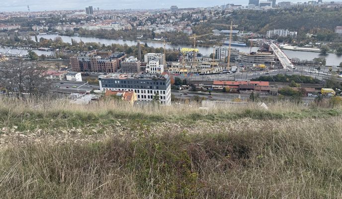 Foto 1 der Bikemap-Route "Mezi potoky, Praha 15 do Mezi potoky, Praha 15"