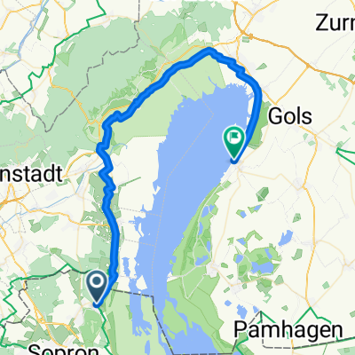 Fő utca - An der Promenade