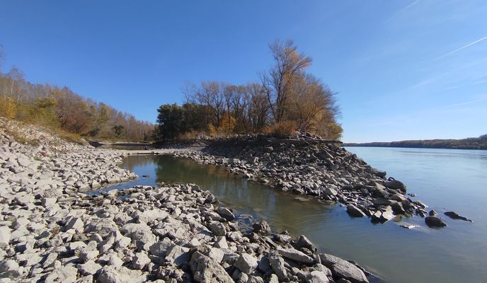 Photo 2 de l’itinéraire Bikemap « Sídl. M. Corvina - Sídl. M. Corvina »