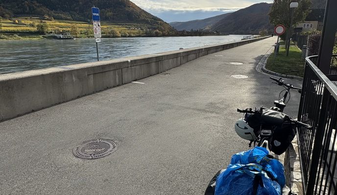 Photo 2 de l’itinéraire Bikemap « L7140, Spitz an der Donau to Minoritenplatz, Tulln an der Donau »