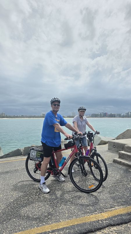 Pt Cartwright to Moffat Beach e-Bike Tour