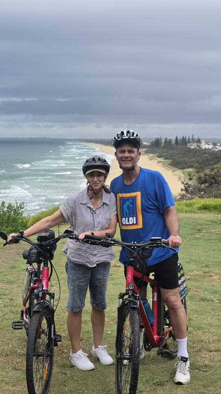 Pt Cartwright to Moffat Beach e-Bike Tour