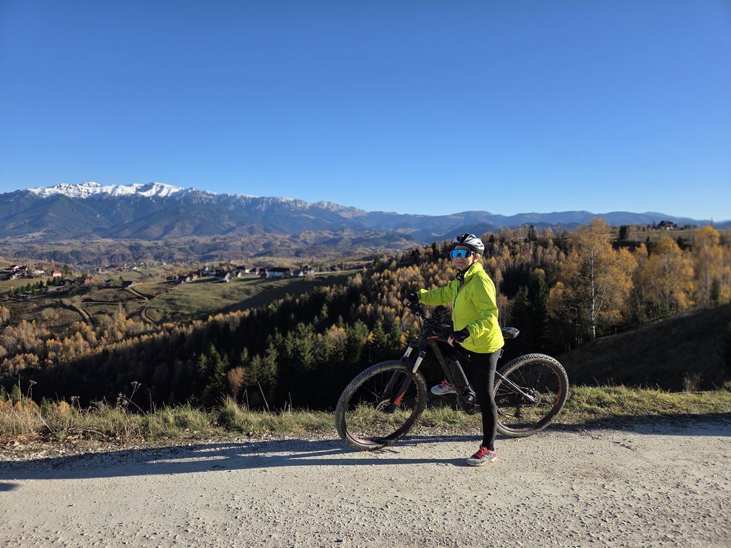 Tura Moeciu -Cheia - Magura - Sirnea - Moeciu