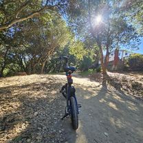 De Lake Chabot Road a Castro Valley Boulevard