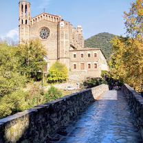 17 GARROTXA : St-Joan-les-Fonts Colldecarrera Vall-d'en-Bac St-Miquel-de-la-Torre Llongarriu Capsacosta St-Salvador-de-Bianya