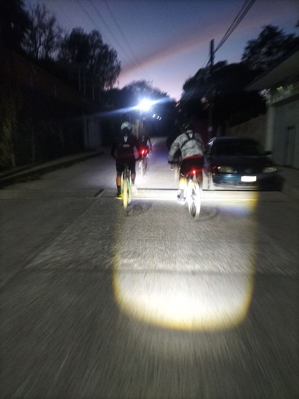 De Valentín Gómez Farias Sur a Banco Obrero