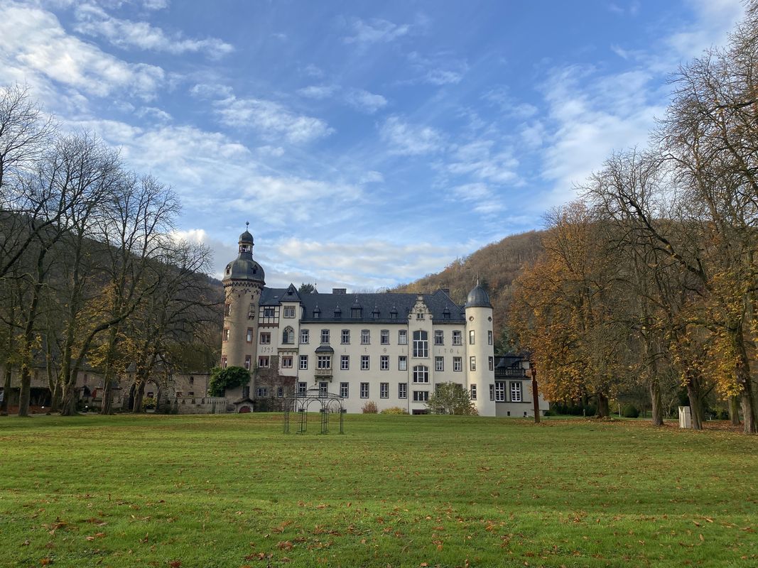 Konrad-Adenauer-Allee, Andernach nach Konrad-Adenauer-Allee, Andernach