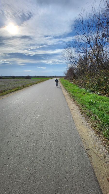 От Ulica Ivane Brlić Mažuranić 4/1 до Domagović