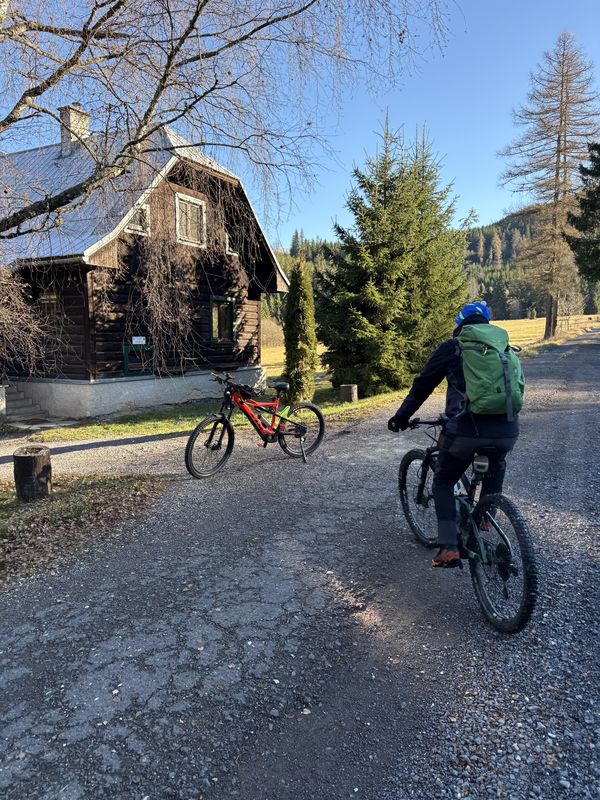 Bacúch, Bacúch až Hrádza, Bacúch