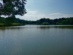 Destacado 19 en la ruta de Bikemap "Okruh přes Žehuň,Dymokury a Lovčice" Destacado 19 en la ruta de Bikemap "Okruh přes Žehuň,Dymokury a Lovčice"