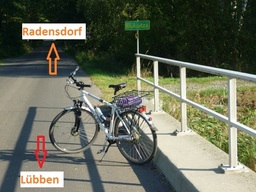 Hebe Bild 2 entlang der Bikemap-Route "Lübbenau  Lübben  Radensdorf  Altzauche  Neu Zauche Straupitz" hervor
