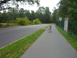 Hebe Bild 14 entlang der Bikemap-Route "Hy. Lübbenau Peitz und zurück" hervor