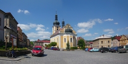 Hebe Bild 3 entlang der Bikemap-Route "Okruh přes Ratibořice,Rozkoš a Dolce" hervor