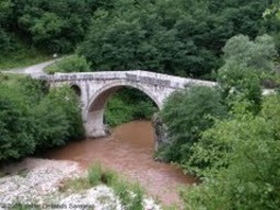Hebe Bild 1 entlang der Bikemap-Route "sarajevo-pale-sarajevo" hervor