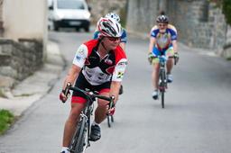 Hebe Bild 1 entlang der Bikemap-Route "Štunt krog 1" hervor Hebe Bild 1 entlang der Bikemap-Route "Štunt krog 1" hervor