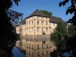 Hebe Bild 3 entlang der Bikemap-Route "Emscher-Radweg von Mündung bis Herne-Mitte" hervor Hebe Bild 3 entlang der Bikemap-Route "Emscher-Radweg von Mündung bis Herne-Mitte" hervor