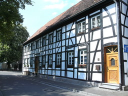 Hebe Bild 6 entlang der Bikemap-Route "38 Oberhausen Halde Hohenwarth Westerholt" hervor