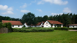 Highlight 2 along the Bikemap route "Okruh přes Kladruby,Mělice a Strašov" Highlight 2 along the Bikemap route "Okruh přes Kladruby,Mělice a Strašov"