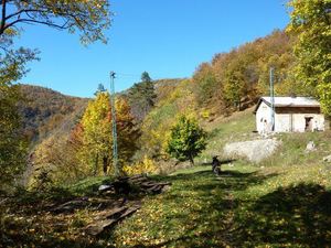 Hebe Bild 3 entlang der Bikemap-Route "Pe traseul mocăniţei cu bicicletele" hervor