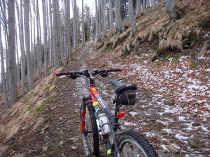 Hebe Bild 7 entlang der Bikemap-Route "Javorovy" hervor