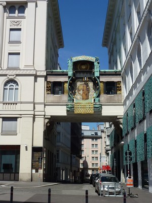 Hebe Bild 7 entlang der Bikemap-Route "Nach Nußdorf" hervor
