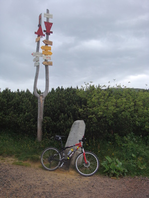 Hebe Bild 8 entlang der Bikemap-Route "Karkonosze, najstromsze podjazdy asfaltowe" hervor