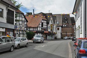 Hebe Bild 12 entlang der Bikemap-Route "Von Delbrück zu den Lippeseen bei Paderborn und zurück." hervor