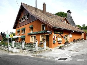 Hebe Bild 1 entlang der Bikemap-Route "Jura Tour: Saint Hippolyte -> Luisans" hervor Hebe Bild 1 entlang der Bikemap-Route "Jura Tour: Saint Hippolyte -> Luisans" hervor