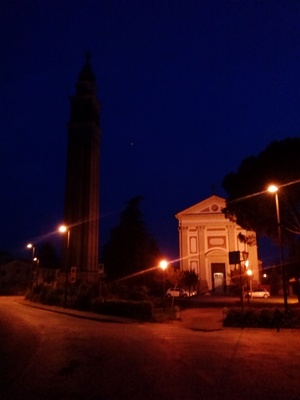 Hebe Bild 9 entlang der Bikemap-Route "Serale in Riviera fino a Fusina" hervor Hebe Bild 9 entlang der Bikemap-Route "Serale in Riviera fino a Fusina" hervor