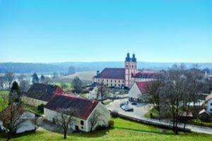 Hebe Bild 1 entlang der Bikemap-Route "41_Wasserburg – Mühldorf" hervor