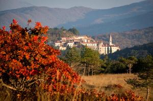 Hebe Bild 3 entlang der Bikemap-Route "Krajša krožna pot 20 km" hervor Hebe Bild 3 entlang der Bikemap-Route "Krajša krožna pot 20 km" hervor