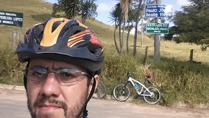 Hebe Bild 3 entlang der Bikemap-Route "Pedal ICPinda X Estrada do Borba X Serrinha X Estrada Pinhão do Borba" hervor Hebe Bild 3 entlang der Bikemap-Route "Pedal ICPinda X Estrada do Borba X Serrinha X Estrada Pinhão do Borba" hervor