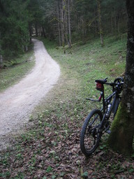 Hebe Bild 1 entlang der Bikemap-Route "Salzburg - Rossfeld - Salzburg" hervor
