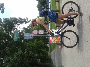 Hebe Bild 4 entlang der Bikemap-Route "R
ecording from június 7., 09:01" hervor