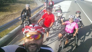 Hebe Bild 3 entlang der Bikemap-Route "ruta del aeropuerto 5:32am, June 13" hervor